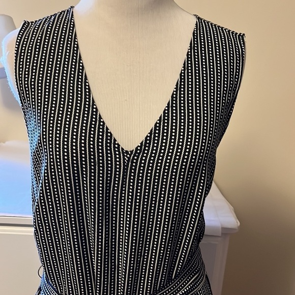 Sleeveless jumpsuit by Max Studio, black and white with pockets, large, new - Picture 2 of 14